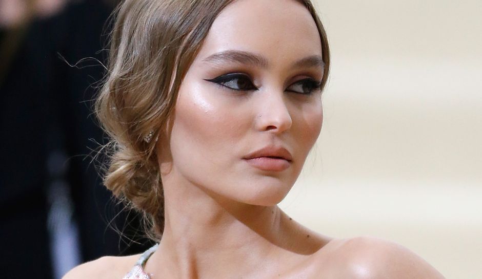 Lily-Rose-Depp-Johnny-Depp-Vanessa-Paradis-Cannes-Film-Festival